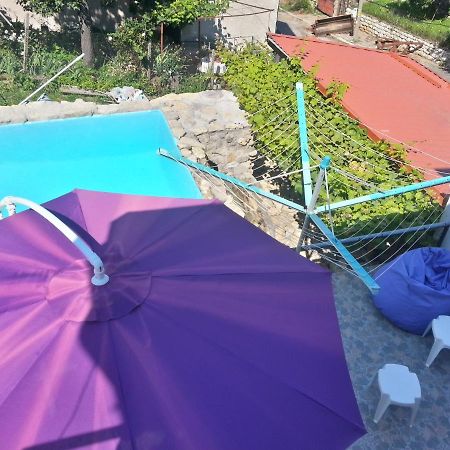 Guest House Bedrock ベログラドチク エクステリア 写真